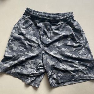 Lululemon Pace Breaker 7” Men’s Shorts